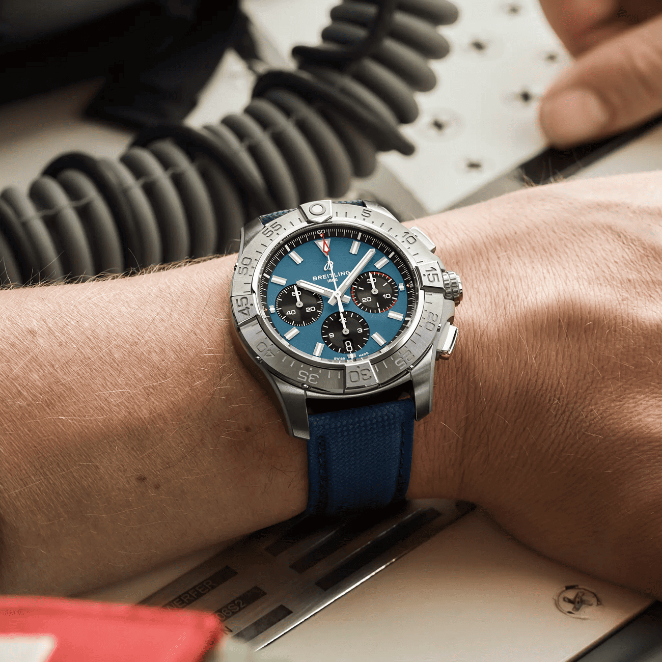Avenger B01 Chronograph 44 Automatik Uhr