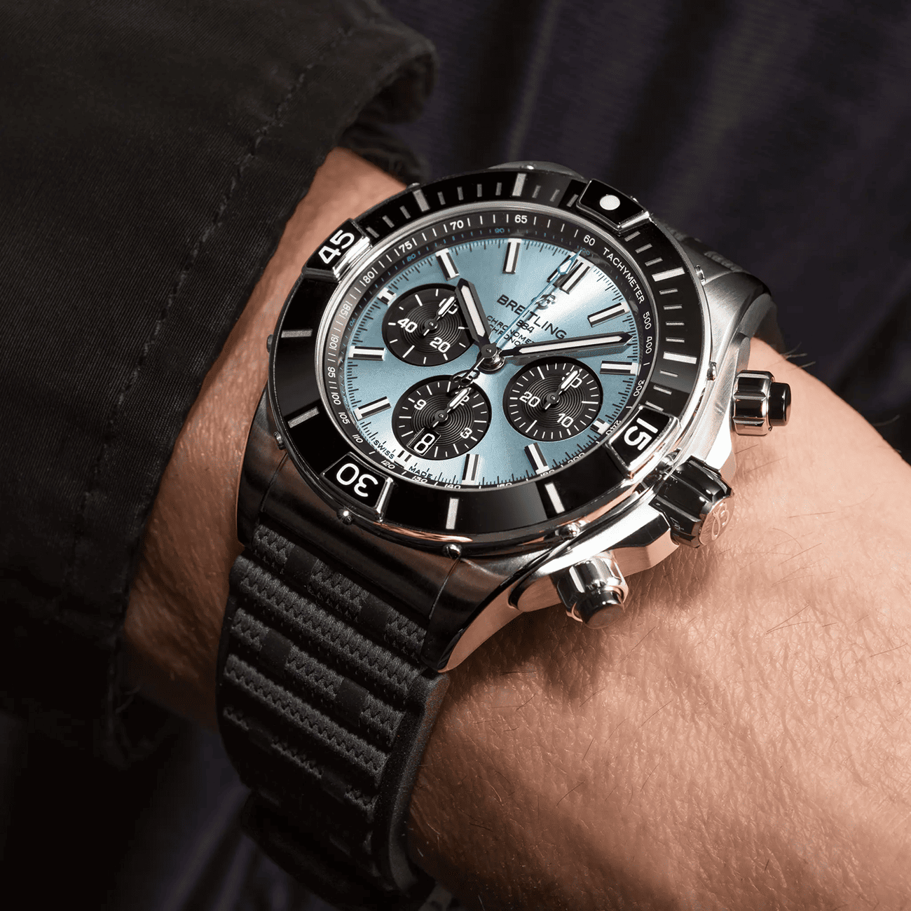 Super Chronomat B01 44 Ice Blue Automatik Uhr