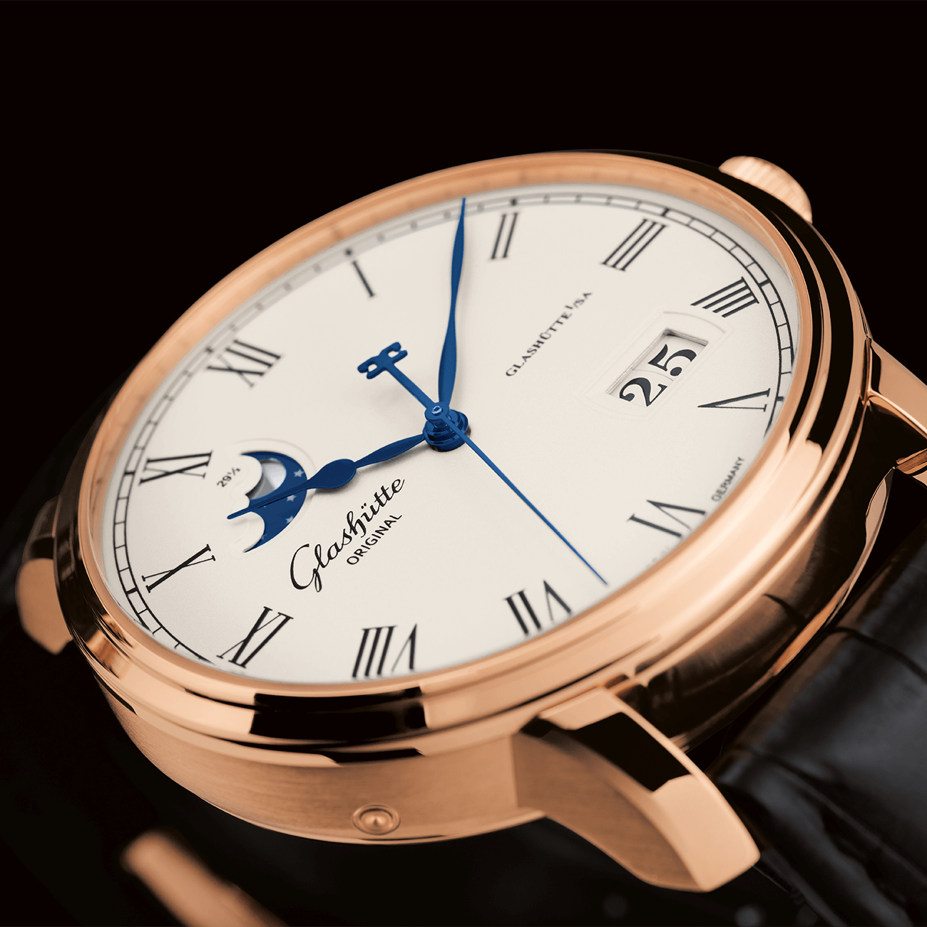 Senator Panoramadatum Mondphase